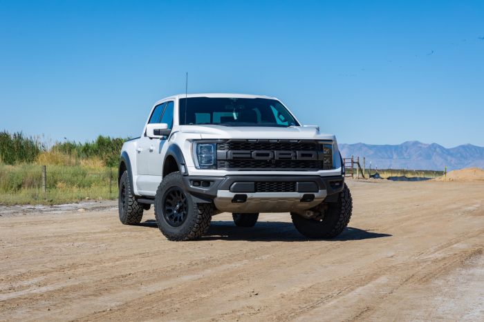 Hot Deal: 2021 - 2024 Ford F-150 Raptor 1.5 Leveling Kit (66 - 27150)