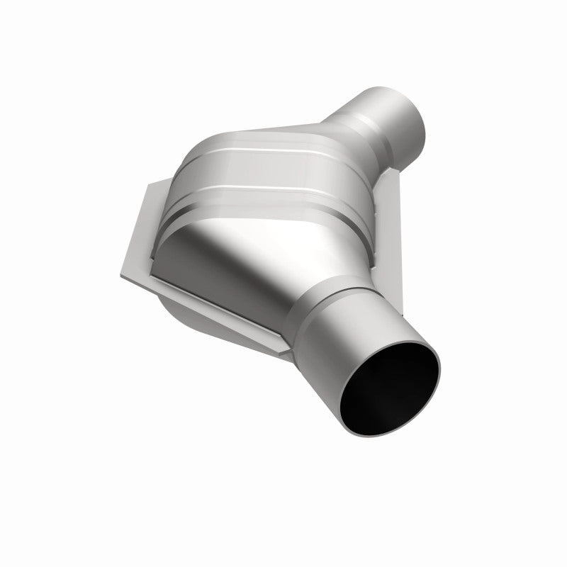 MagnaFlow 2.25 inch Angled Universal Catalytic Converter - Great Fit for Many Cars
